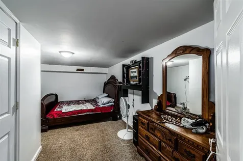 1113 Hays Pondsville Road Smiths Grove KY 42171