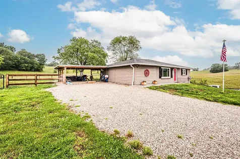 1113 Hays Pondsville Road Smiths Grove KY 42171