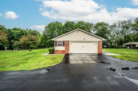 12240 New Bowling Green Road Smiths Grove KY 42171
