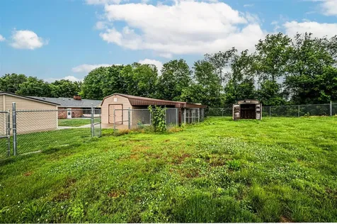 12240 New Bowling Green Road Smiths Grove KY 42171