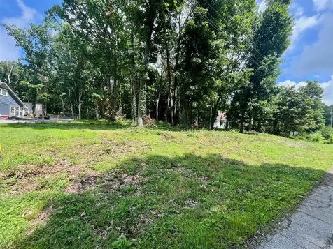 171 Windsor Circle Bowling Green KY 42101