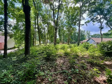 171 Windsor Circle Bowling Green KY 42101