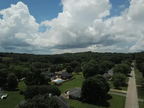 171 Windsor Circle Bowling Green KY 42101