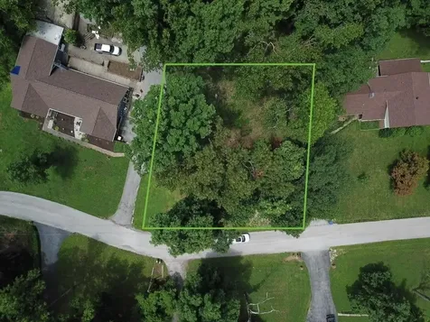 171 Windsor Circle Bowling Green KY 42101