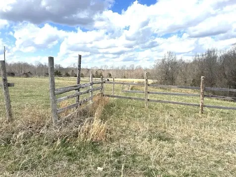 480 C W Jones Road Scottsville KY 42164