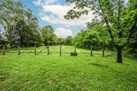 3920 Brownsville Road Brownsville KY 42210