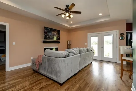 189 C W Moore Road Smiths Grove KY 42171