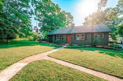 807 Edgewood Street Bowling Green KY 42101