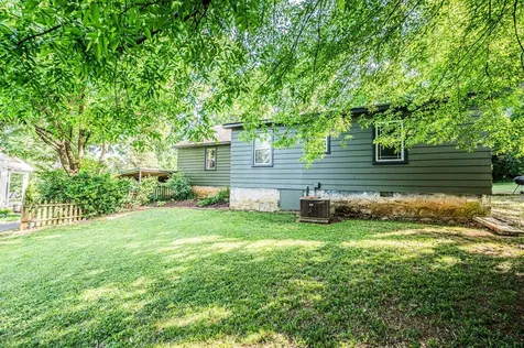 807 Edgewood Street Bowling Green KY 42101