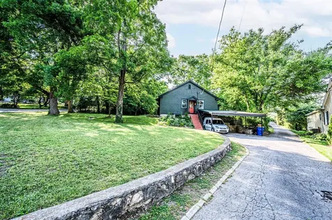 807 Edgewood Street Bowling Green KY 42101