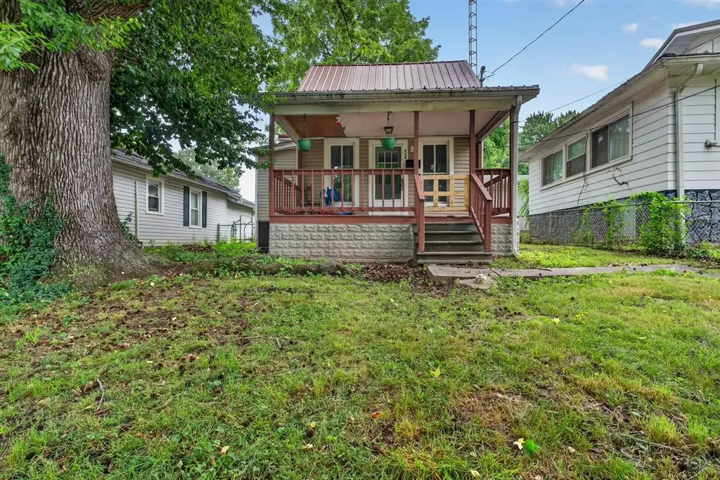 424 Peters Street Central City KY 42330