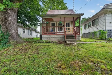 424 Peters Street Central City KY 42330