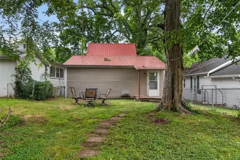 424 Peters Street Central City KY 42330