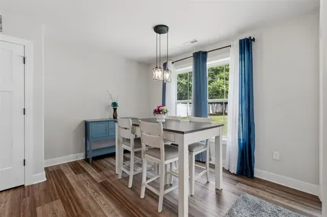2045 Spring Lakes Circle Bowling Green KY 42104