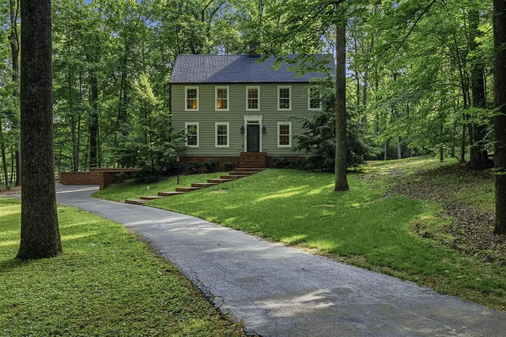 161 Lee Ann Court Bowling Green KY 42103