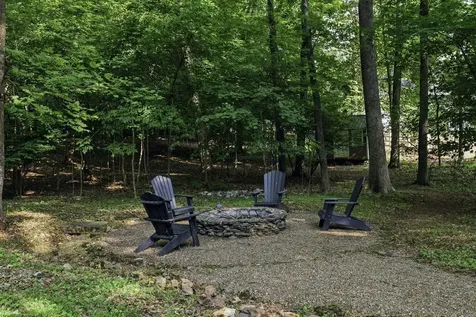 161 Lee Ann Court Bowling Green KY 42103