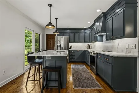 161 Lee Ann Court Bowling Green KY 42103