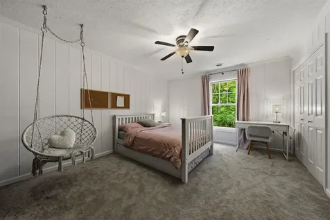 161 Lee Ann Court Bowling Green KY 42103