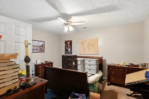 130 Hilldale Avenue Bowling Green KY 42104