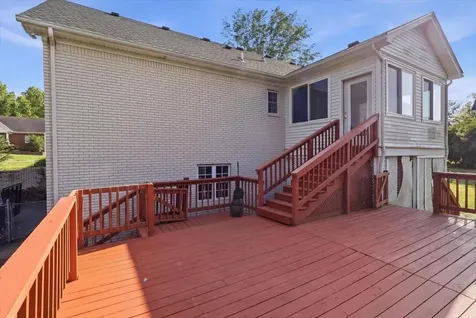 130 Hilldale Avenue Bowling Green KY 42104