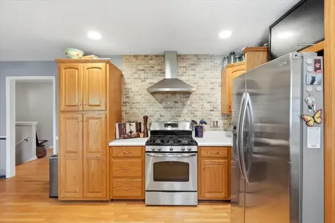 130 Hilldale Avenue Bowling Green KY 42104