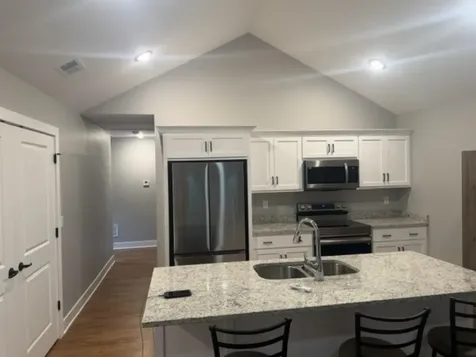 707 Edelen Avenue Bardstown KY 40004