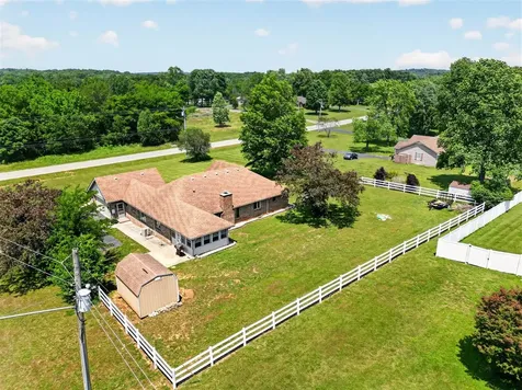 1035 Echo Valley Road Auburn KY 42206