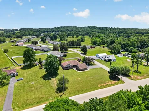 1035 Echo Valley Road Auburn KY 42206