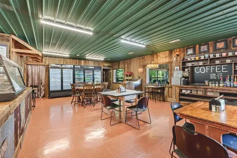 112 Wilderness Road Mammoth Cave KY 42259