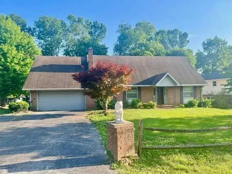 2737 Utah Drive Bowling Green KY 42101