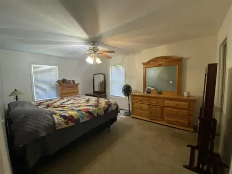152 Clifton Lane Central City KY 42330