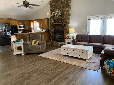 152 Clifton Lane Central City KY 42330