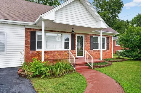 114 Baker Drive Russellville KY 42276