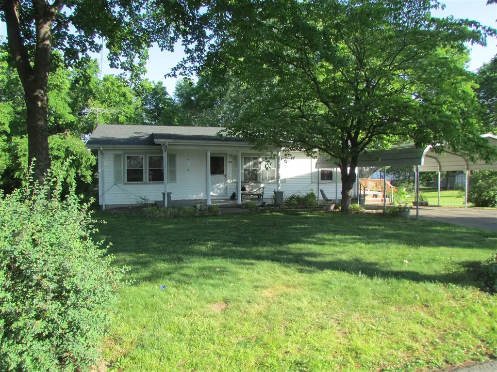 817 N 4th Street Scottsville KY 42164