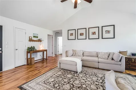 62 Bluegrass Drive Smiths Grove KY 42171