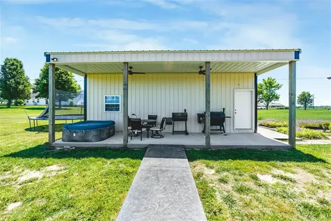 62 Bluegrass Drive Smiths Grove KY 42171