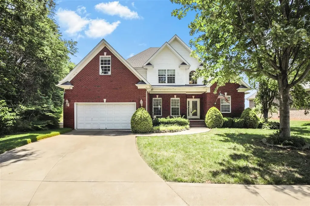 2871 Laurelstone Lane Bowling Green KY 42104