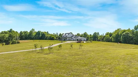 549 Oscar Raymer Road Brownsville KY 42210