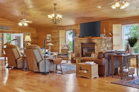 945 Canyon Run Road Lewisburg KY 42256