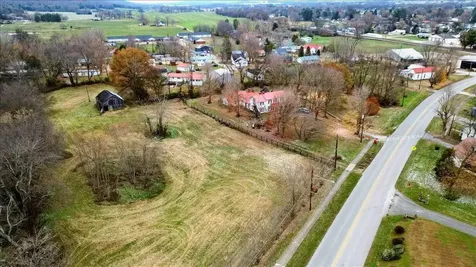 218 Mammoth Cave Street Cave City KY 42127
