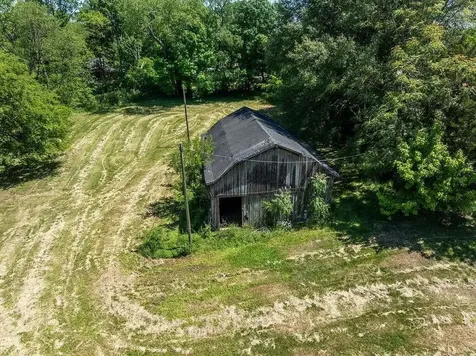 218 Mammoth Cave Street Cave City KY 42127