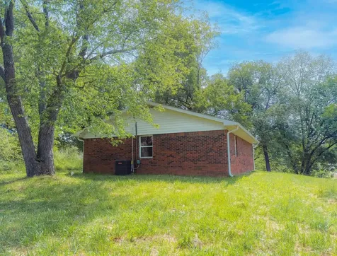 1065 Highway 171 Greenville KY 42345