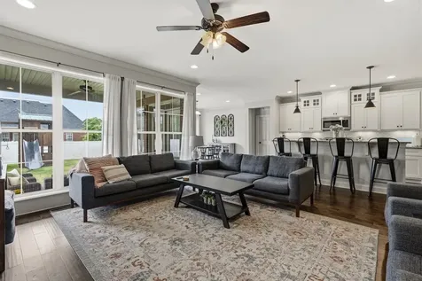 1708 Grider Pond Road Bowling Green KY 42104