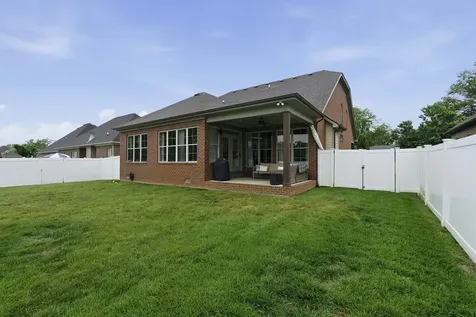 1708 Grider Pond Road Bowling Green KY 42104