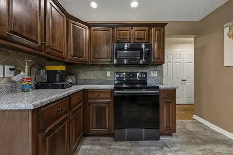 263 Shanks Mill Drive Bowling Green KY 42104