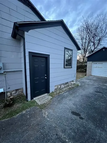 1305 Nutwood Street Bowling Green KY 42104