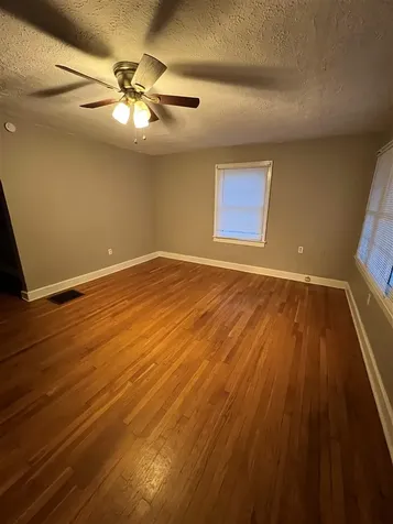 1305 Nutwood Street Bowling Green KY 42104