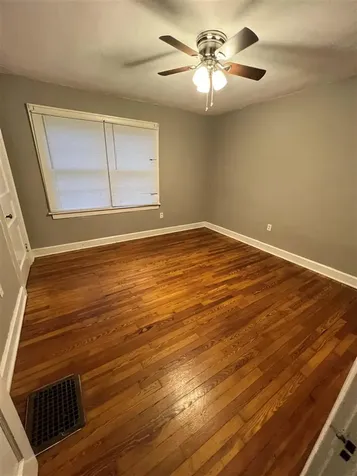 1305 Nutwood Street Bowling Green KY 42104