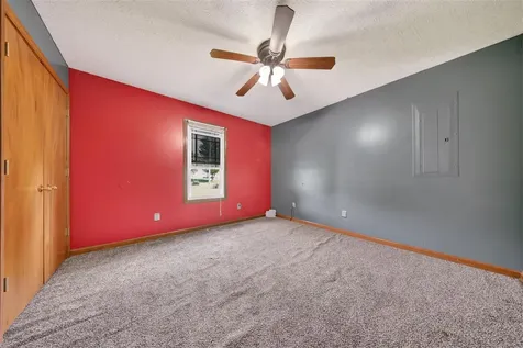 402 Wilhelm Road Russellville KY 42276