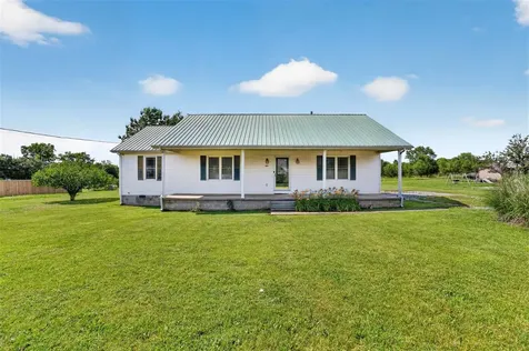 402 Wilhelm Road Russellville KY 42276